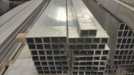 Eloksallı Alüminyum Boru Boru 6063 6101B T6 T7 Elektrik İçin Alaşımlı Malzeme