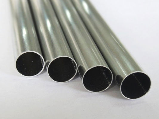 Mill Finish Alüminyum Boru Boru 6060 6061 6063 Alaşımlı Malzeme Deniz Sınıfı